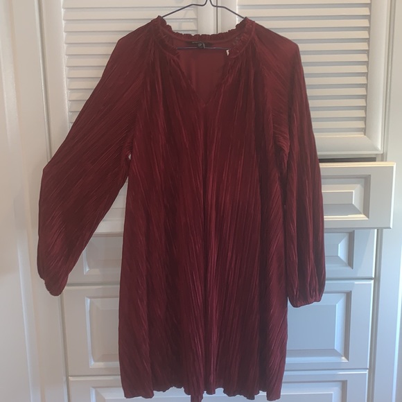 Banana Republic Plisse swing dress - Picture 10 of 10